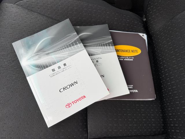 クラウン ２．５アスリート　ナビパッケージ　２５００ｃｃ　２０２ブラック　新品車高調　新品タイヤ　新品ＡＭＥシュタイナーＡＬＥＳＳオリジナルカラーホイール　スマートキーｘ２本　パワーシートＢｌｕｅｔｏｏｔｈオーディオ対応　バックカメラ（70枚目）