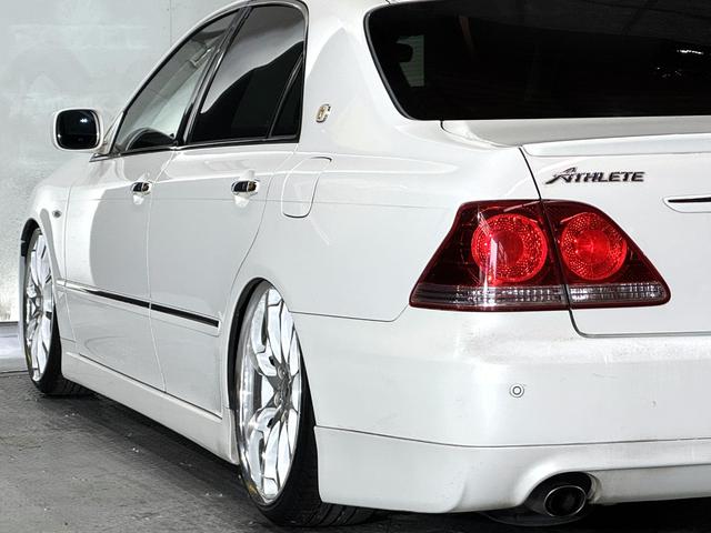 クラウン アスリート　サンルーフ　ＲＯＺＥＬエアロ　ツインフォグキット　ＷＯＲＫシュバート２０インチ　新品車高調　新品タイヤ組替済　スマートキー　プッシュスタート　パワーシート（25枚目）