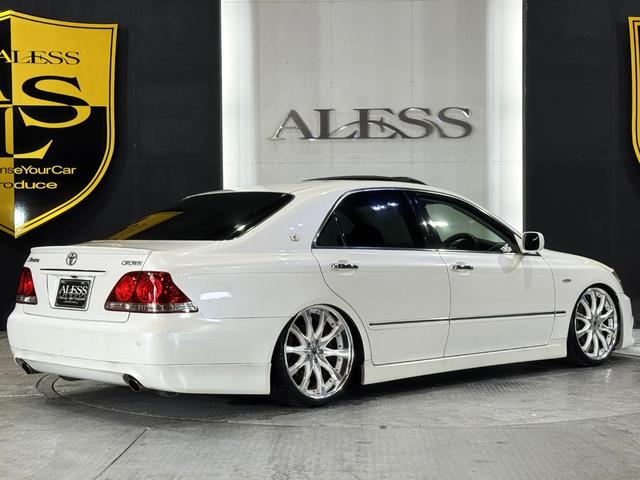 クラウン アスリート　サンルーフ　ＲＯＺＥＬエアロ　ツインフォグキット　ＷＯＲＫシュバート２０インチ　新品車高調　新品タイヤ組替済　スマートキー　プッシュスタート　パワーシート（30枚目）