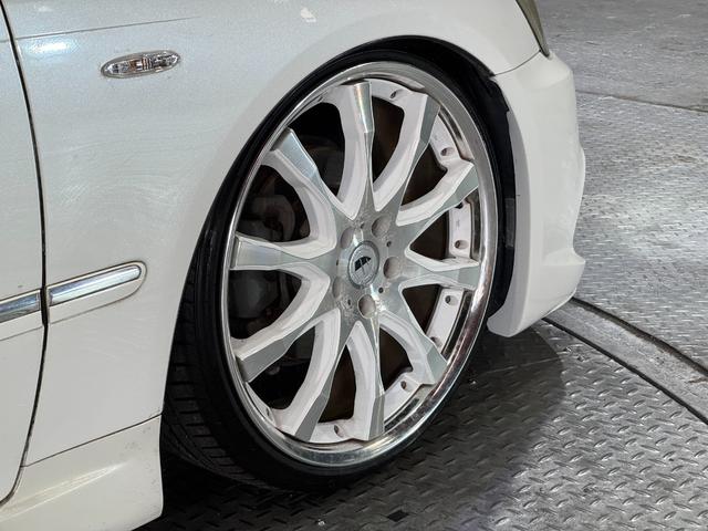 クラウン アスリート　サンルーフ　ＲＯＺＥＬエアロ　ツインフォグキット　ＷＯＲＫシュバート２０インチ　新品車高調　新品タイヤ組替済　スマートキー　プッシュスタート　パワーシート（36枚目）