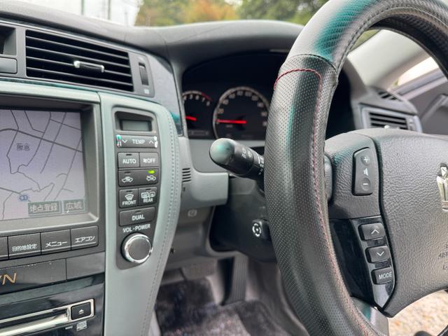 クラウン アスリート　サンルーフ　ＲＯＺＥＬエアロ　ツインフォグキット　ＷＯＲＫシュバート２０インチ　新品車高調　新品タイヤ組替済　スマートキー　プッシュスタート　パワーシート（49枚目）