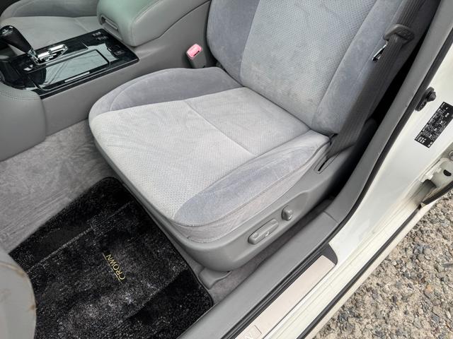 クラウン アスリート　サンルーフ　ＲＯＺＥＬエアロ　ツインフォグキット　ＷＯＲＫシュバート２０インチ　新品車高調　新品タイヤ組替済　スマートキー　プッシュスタート　パワーシート（59枚目）