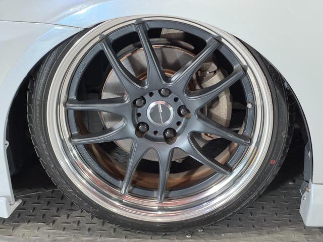 ＩＳ ＩＳ２５０　バージョンＩ　エアサス公認済　ハーフレザーシート　現行ルックスピンドルグリルキット　３眼ＬＥＤヘッド　ＬＥＤファイバーテール　ＷＯＲＫエモーション１９インチ　社外リアマフラー（9枚目）