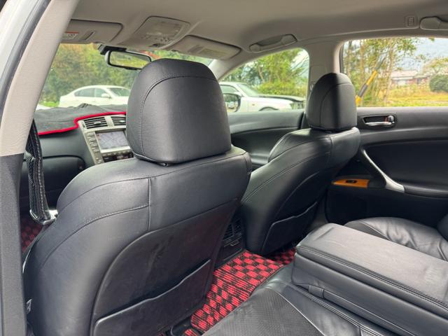 ＩＳ ＩＳ２５０　バージョンＩ　エアサス公認済　ハーフレザーシート　現行ルックスピンドルグリルキット　３眼ＬＥＤヘッド　ＬＥＤファイバーテール　ＷＯＲＫエモーション１９インチ　社外リアマフラー（65枚目）