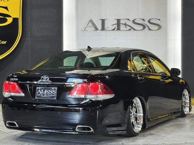 クラウン アスリート 200系 後期モデル 2500cc レギュラーガソリン車 Bluetoothオーディオ対応 黒革シート 新品車高調 新品タイヤ 新品19インチホイールALESSオリジナルカラー ハーフエアロ(30枚目)