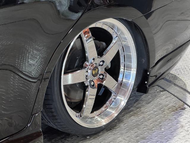 クラウン アスリート 200系 後期モデル 2500cc レギュラーガソリン車 Bluetoothオーディオ対応 黒革シート 新品車高調 新品タイヤ 新品19インチホイールALESSオリジナルカラー ハーフエアロ(35枚目)