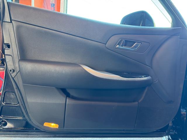 クラウン アスリート 200系 後期モデル 2500cc レギュラーガソリン車 Bluetoothオーディオ対応 黒革シート 新品車高調 新品タイヤ 新品19インチホイールALESSオリジナルカラー ハーフエアロ(68枚目)