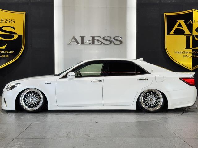 クラウンハイブリッド アスリートＳ　後期モデル　４４７００ｋｍ　ＷＯＲＫ　ＶＳ－ＸＶ１９インチ　ＴＥＩＮ車高調　ＶＡＬＥＮＴＩテール　キャンバーアダプター　４本出しマフラー　Ｂｌｕｅｔｏｏｔｈ対応　レギュラーガソリン車　スマートキー２本（22枚目）