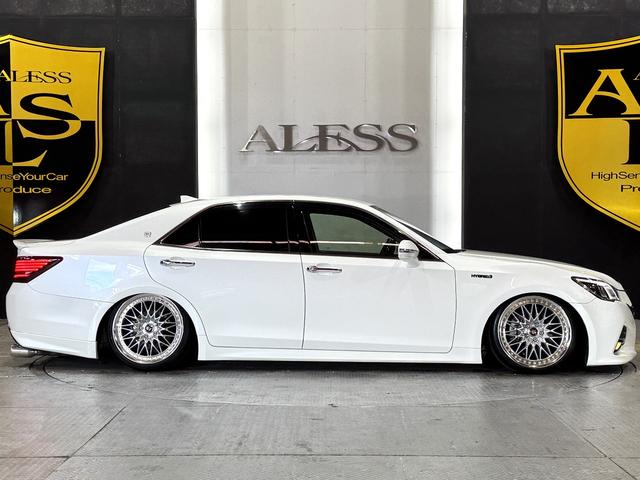 クラウンハイブリッド アスリートＳ　後期モデル　４４７００ｋｍ　ＷＯＲＫ　ＶＳ－ＸＶ１９インチ　ＴＥＩＮ車高調　ＶＡＬＥＮＴＩテール　キャンバーアダプター　４本出しマフラー　Ｂｌｕｅｔｏｏｔｈ対応　レギュラーガソリン車　スマートキー２本（32枚目）