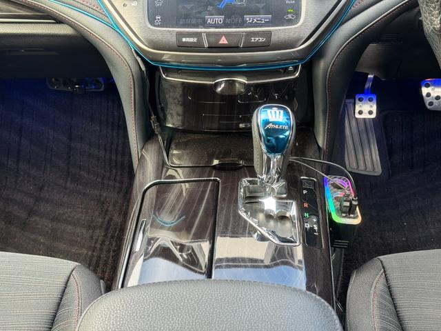 クラウンハイブリッド アスリートＳ　後期モデル　４４７００ｋｍ　ＷＯＲＫ　ＶＳ－ＸＶ１９インチ　ＴＥＩＮ車高調　ＶＡＬＥＮＴＩテール　キャンバーアダプター　４本出しマフラー　Ｂｌｕｅｔｏｏｔｈ対応　レギュラーガソリン車　スマートキー２本（42枚目）