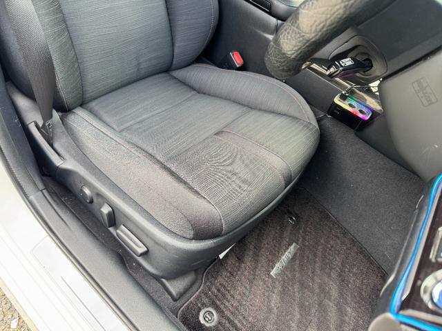 クラウンハイブリッド アスリートＳ　後期モデル　４４７００ｋｍ　ＷＯＲＫ　ＶＳ－ＸＶ１９インチ　ＴＥＩＮ車高調　ＶＡＬＥＮＴＩテール　キャンバーアダプター　４本出しマフラー　Ｂｌｕｅｔｏｏｔｈ対応　レギュラーガソリン車　スマートキー２本（54枚目）