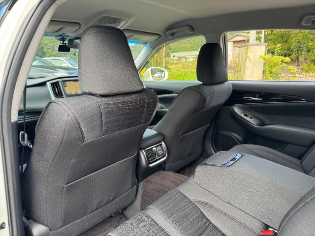 クラウンハイブリッド アスリートＳ　後期モデル　４４７００ｋｍ　ＷＯＲＫ　ＶＳ－ＸＶ１９インチ　ＴＥＩＮ車高調　ＶＡＬＥＮＴＩテール　キャンバーアダプター　４本出しマフラー　Ｂｌｕｅｔｏｏｔｈ対応　レギュラーガソリン車　スマートキー２本（63枚目）