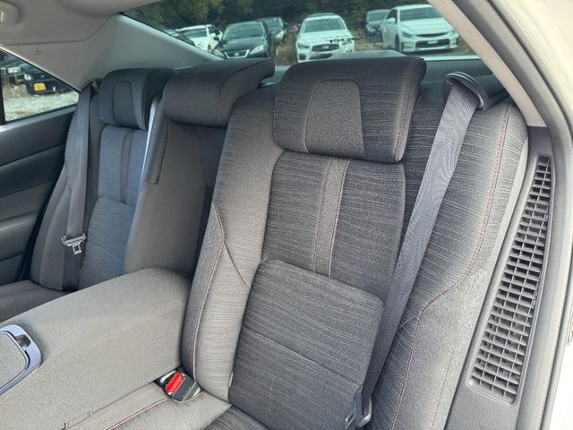 クラウンハイブリッド アスリートＳ　後期モデル　４４７００ｋｍ　ＷＯＲＫ　ＶＳ－ＸＶ１９インチ　ＴＥＩＮ車高調　ＶＡＬＥＮＴＩテール　キャンバーアダプター　４本出しマフラー　Ｂｌｕｅｔｏｏｔｈ対応　レギュラーガソリン車　スマートキー２本（64枚目）