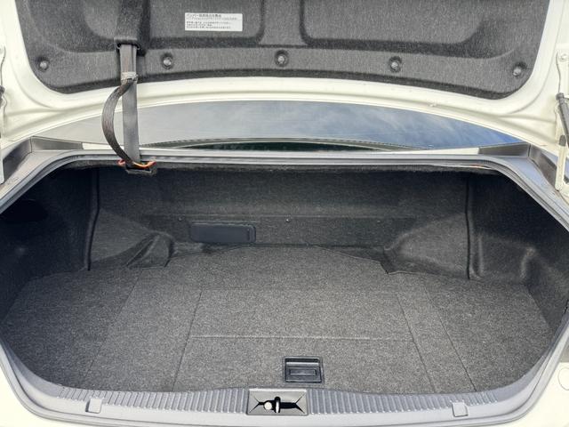 クラウンハイブリッド アスリートＳ　後期モデル　４４７００ｋｍ　ＷＯＲＫ　ＶＳ－ＸＶ１９インチ　ＴＥＩＮ車高調　ＶＡＬＥＮＴＩテール　キャンバーアダプター　４本出しマフラー　Ｂｌｕｅｔｏｏｔｈ対応　レギュラーガソリン車　スマートキー２本（67枚目）