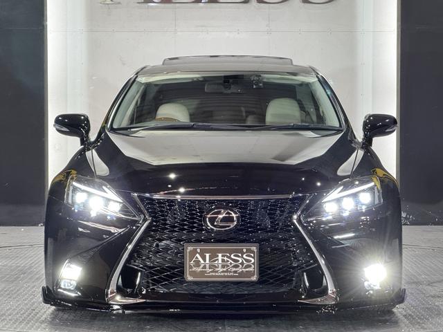 ＩＳ ＩＳ２５０　バージョンＬ　後期モデル　マクレビ　革シート　サンルーフ　現行ルックスピンドルグリルキット　フルエアロ　マルチフォルケッタ２０インチホイール　新品車高調　Ｂｌｕｅｔｏｏｔｈオーディオ対応　バックカメラ　社外マフラー（13枚目）