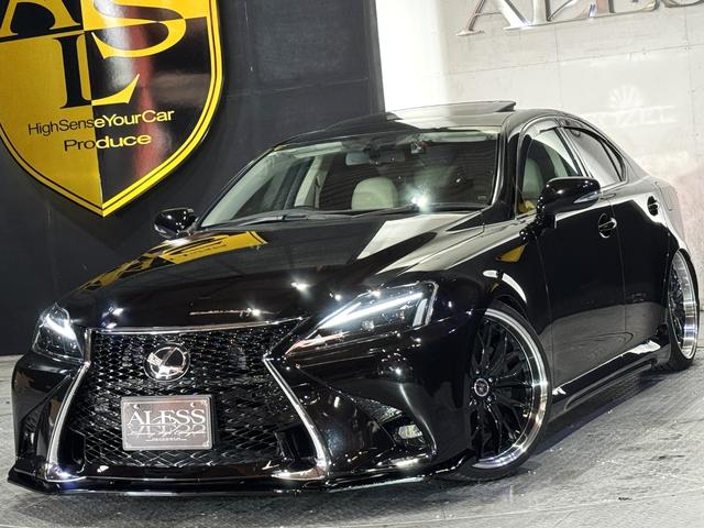 ＩＳ ＩＳ２５０　バージョンＬ　後期モデル　マクレビ　革シート　サンルーフ　現行ルックスピンドルグリルキット　フルエアロ　マルチフォルケッタ２０インチホイール　新品車高調　Ｂｌｕｅｔｏｏｔｈオーディオ対応　バックカメラ　社外マフラー（17枚目）