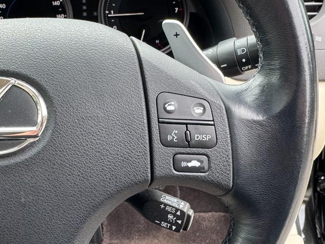 ＩＳ ＩＳ２５０　バージョンＬ　後期モデル　マクレビ　革シート　サンルーフ　現行ルックスピンドルグリルキット　フルエアロ　マルチフォルケッタ２０インチホイール　新品車高調　Ｂｌｕｅｔｏｏｔｈオーディオ対応　バックカメラ　社外マフラー（54枚目）