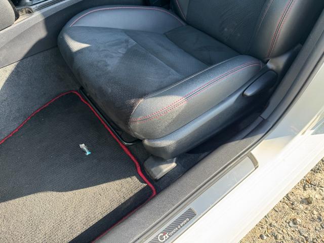 マークＸ ２５０Ｇ　Ｓパッケージ　Ｇ’ｓ　ブラックハーフレザーシート　Ｇ’Ｓ専用内装　ＴＥＩＮフルタップ車高調　ＷＯＲＫエモーション１９インチ　スマートキー３本　ケンウッドナビ　Ｂｌｕｅｔｏｏｔｈ対応　レギュラーガソリン車　バックカメラ（59枚目）