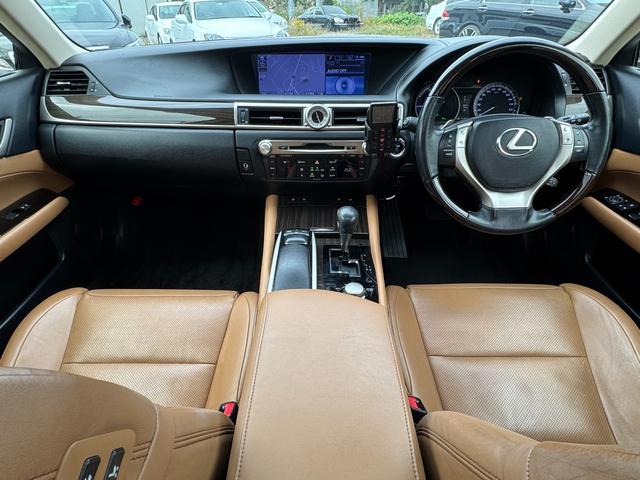 ＧＳ ＧＳ４５０ｈ　バージョンＬ　本革シート　サンルーフ　エアサス　後期ルックスピンドルグリルキット　一文字ＬＥＤテール　エンジンスターター　新品タイヤ　新品ホイール２０インチシュタイナー　Ｂｌｕｅｔｏｏｔｈ対応　ラメ入ダークパープル（7枚目）