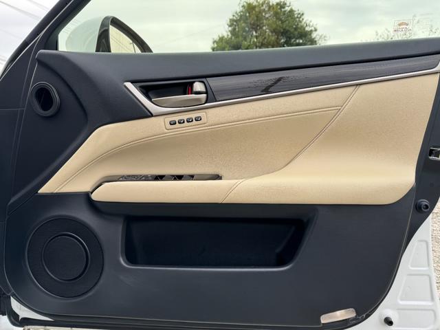 ＧＳ ＧＳ４５０ｈ　Ｉパッケージ　本革シート　サンルーフ　新品車高調　新品タイヤ　新品２０インチホイール　後期ルックエアロバンパー　Ｂｌｕｅｔｏｏｔｈオーディオ対応　バックモニター　シートヒーター＆エアコン（76枚目）