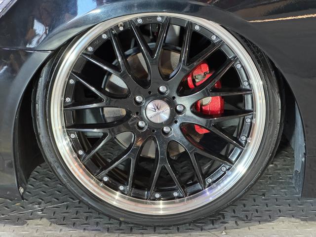 クラウン アスリート　６０ｔｈスペシャルエディション　ゼロクラ後期　イデアルエアサス　メーガンレーシングアッパーアーム　シートカバー　４本出しマフラー　電磁弁リモコン式エアサスキット　公認車検可　ロクサーニ２０インチホイール　バックモニター（9枚目）