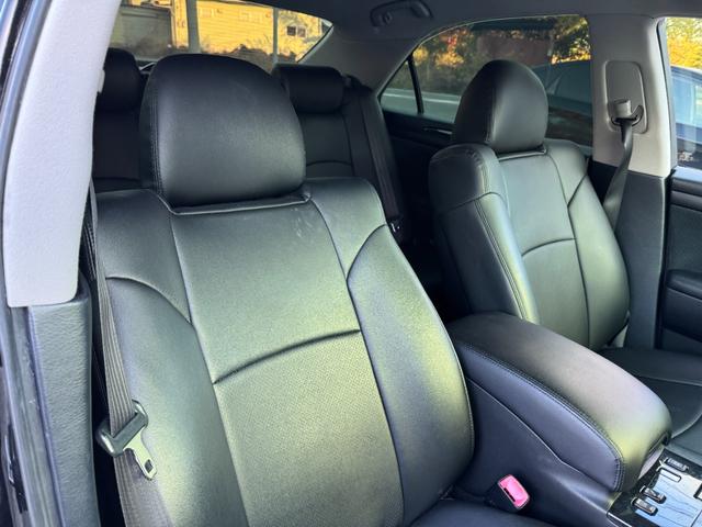 クラウン アスリート　６０ｔｈスペシャルエディション　ゼロクラ後期　イデアルエアサス　メーガンレーシングアッパーアーム　シートカバー　４本出しマフラー　電磁弁リモコン式エアサスキット　公認車検可　ロクサーニ２０インチホイール　バックモニター（60枚目）