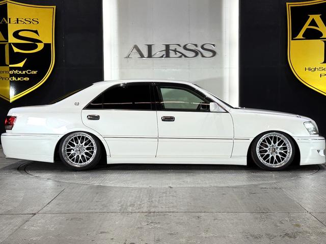 クラウン アスリートＶ　後期モデル　１ＪＺターボエンジン　ＡＩＭＧＡＩＮフルエアロ　ＲＳＲ車高調　メデューサ１８インチホイール　前後アッパーアーム　マフラー　１ＪＺＧＴＥエンジン（33枚目）