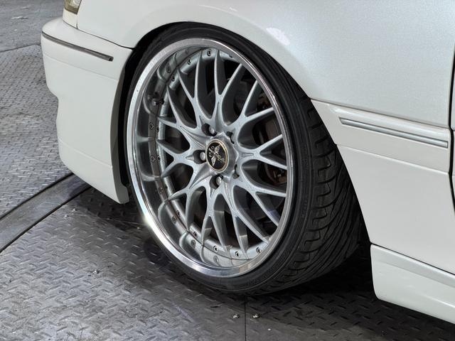 クラウン アスリートＶ　後期モデル　１ＪＺターボエンジン　ＡＩＭＧＡＩＮフルエアロ　ＲＳＲ車高調　メデューサ１８インチホイール　前後アッパーアーム　マフラー　１ＪＺＧＴＥエンジン（35枚目）
