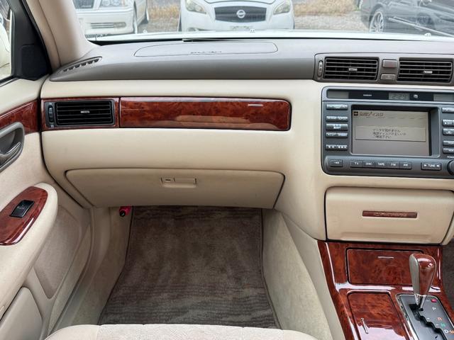 クラウン アスリートＶ　後期モデル　１ＪＺターボエンジン　ＡＩＭＧＡＩＮフルエアロ　ＲＳＲ車高調　メデューサ１８インチホイール　前後アッパーアーム　マフラー　１ＪＺＧＴＥエンジン（41枚目）