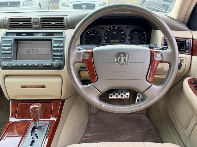 クラウン アスリートＶ　後期モデル　１ＪＺターボエンジン　ＡＩＭＧＡＩＮフルエアロ　ＲＳＲ車高調　メデューサ１８インチホイール　前後アッパーアーム　マフラー　１ＪＺＧＴＥエンジン（42枚目）