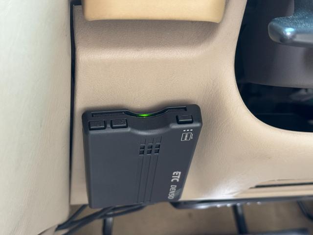 クラウン アスリートＶ　後期モデル　１ＪＺターボエンジン　ＡＩＭＧＡＩＮフルエアロ　ＲＳＲ車高調　メデューサ１８インチホイール　前後アッパーアーム　マフラー　１ＪＺＧＴＥエンジン（69枚目）