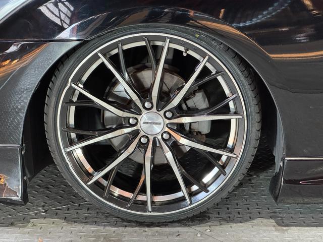 クラウン 2.5アスリート ナビパッケージ 200系 黒革シート 新品車高調 レグザス20インチホイール タイヤ4本新品交換済 フルエアロ ZEROパワーチャンバー クスコタワーバー Bluetoothオーディオ対応 パワーシートシートヒーター(9枚目)