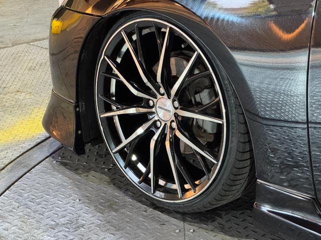 クラウン 2.5アスリート ナビパッケージ 200系 黒革シート 新品車高調 レグザス20インチホイール タイヤ4本新品交換済 フルエアロ ZEROパワーチャンバー クスコタワーバー Bluetoothオーディオ対応 パワーシートシートヒーター(35枚目)