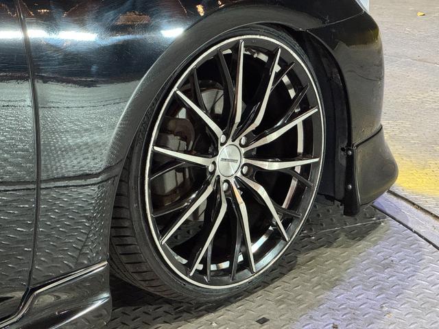 クラウン 2.5アスリート ナビパッケージ 200系 黒革シート 新品車高調 レグザス20インチホイール タイヤ4本新品交換済 フルエアロ ZEROパワーチャンバー クスコタワーバー Bluetoothオーディオ対応 パワーシートシートヒーター(38枚目)