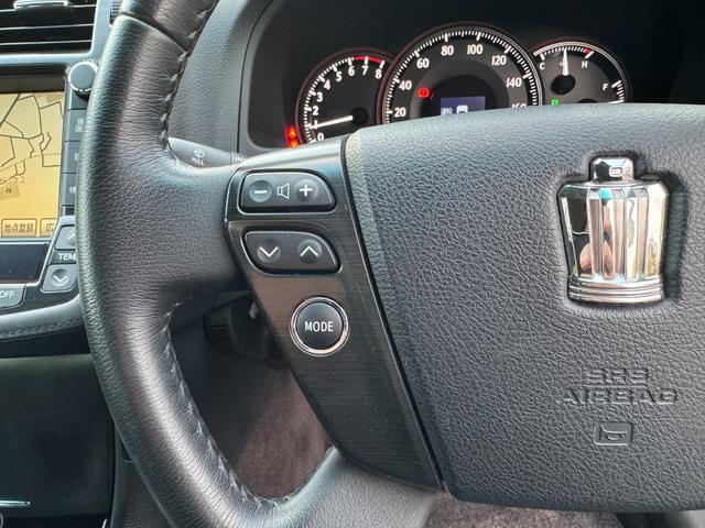 クラウン 2.5アスリート ナビパッケージ 200系 黒革シート 新品車高調 レグザス20インチホイール タイヤ4本新品交換済 フルエアロ ZEROパワーチャンバー クスコタワーバー Bluetoothオーディオ対応 パワーシートシートヒーター(50枚目)