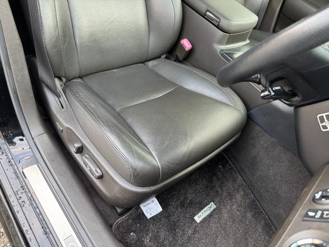 クラウン 2.5アスリート ナビパッケージ 200系 黒革シート 新品車高調 レグザス20インチホイール タイヤ4本新品交換済 フルエアロ ZEROパワーチャンバー クスコタワーバー Bluetoothオーディオ対応 パワーシートシートヒーター(56枚目)