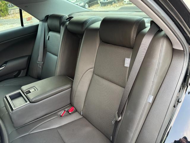 クラウン 2.5アスリート ナビパッケージ 200系 黒革シート 新品車高調 レグザス20インチホイール タイヤ4本新品交換済 フルエアロ ZEROパワーチャンバー クスコタワーバー Bluetoothオーディオ対応 パワーシートシートヒーター(66枚目)