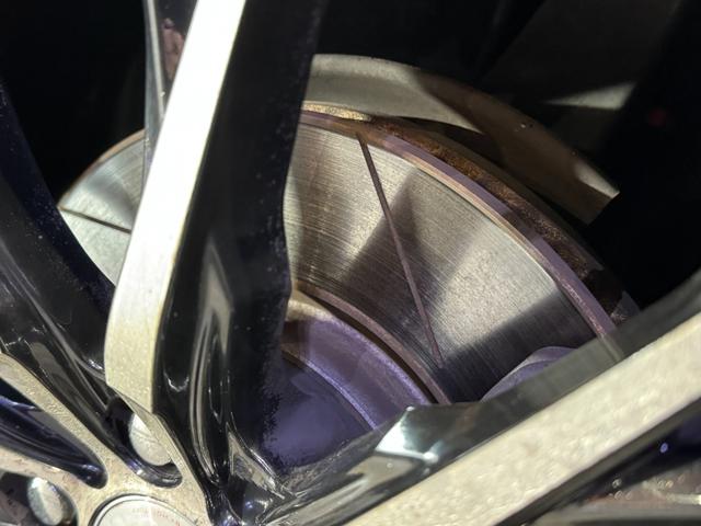 クラウン 2.5アスリート ナビパッケージ 200系 黒革シート 新品車高調 レグザス20インチホイール タイヤ4本新品交換済 フルエアロ ZEROパワーチャンバー クスコタワーバー Bluetoothオーディオ対応 パワーシートシートヒーター(68枚目)