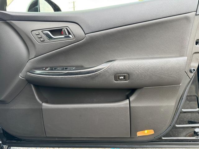 クラウン 2.5アスリート ナビパッケージ 200系 黒革シート 新品車高調 レグザス20インチホイール タイヤ4本新品交換済 フルエアロ ZEROパワーチャンバー クスコタワーバー Bluetoothオーディオ対応 パワーシートシートヒーター(76枚目)