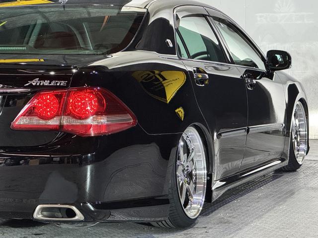 クラウン 2.5アスリート ナビパッケージ 200系 黒革シート 新品車高調 新品タイヤ 新品ALESSオリジナルカラー19インチホイール Bluetoothオーディオ対応 スマートキープッシュスタート バックカメラ ETC(5枚目)