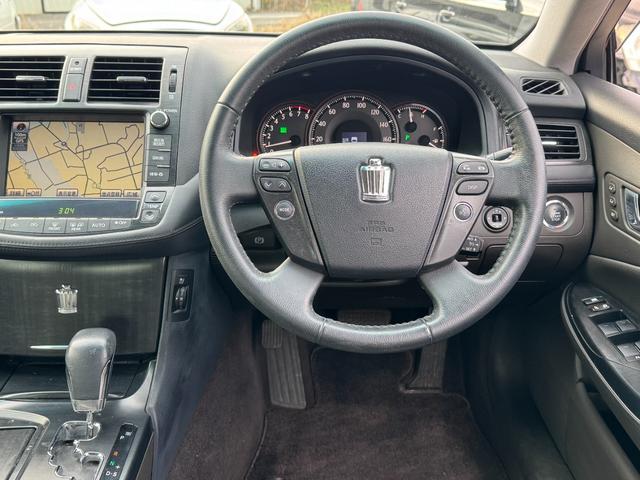 クラウン 2.5アスリート ナビパッケージ 200系 黒革シート 新品車高調 新品タイヤ 新品ALESSオリジナルカラー19インチホイール Bluetoothオーディオ対応 スマートキープッシュスタート バックカメラ ETC(43枚目)