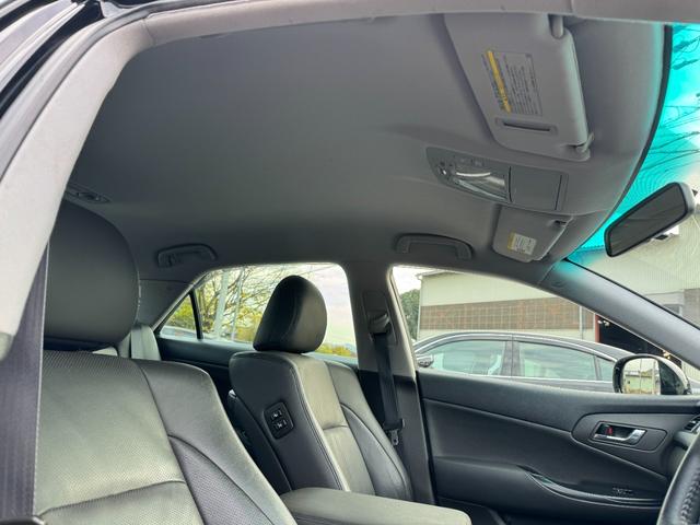 クラウン 2.5アスリート ナビパッケージ 200系 黒革シート 新品車高調 新品タイヤ 新品ALESSオリジナルカラー19インチホイール Bluetoothオーディオ対応 スマートキープッシュスタート バックカメラ ETC(70枚目)