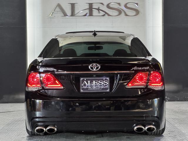 クラウン アスリート　２００系後期モデル　黒革シートサンルーフ　Ｂｌｕｅｔｏｏｔｈオーディオ対応　レギュラーガソリン　ＡＩＭＧＡＩＮフルエアロ　カールソン２０インチ　ＡＩＭＧＡＩＮマフラー　コンビステアリング　ＲＳＲ車高調（26枚目）