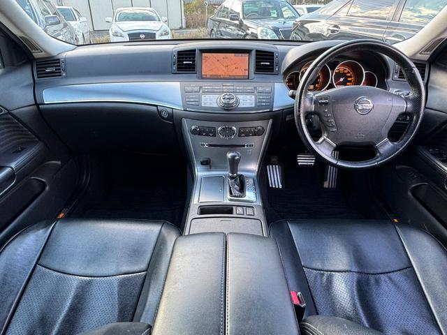 フーガ ３５０ＧＴスポーツパッケージ　Ｙ５０　Ｋ－ＢＲＥＡＫフルエアロ　ガレージマジカル車高調　ロクサーニグラスターファイブ２０インチホイール　シートカバー　スマートキープッシュスタート　バックカメラ（39枚目）