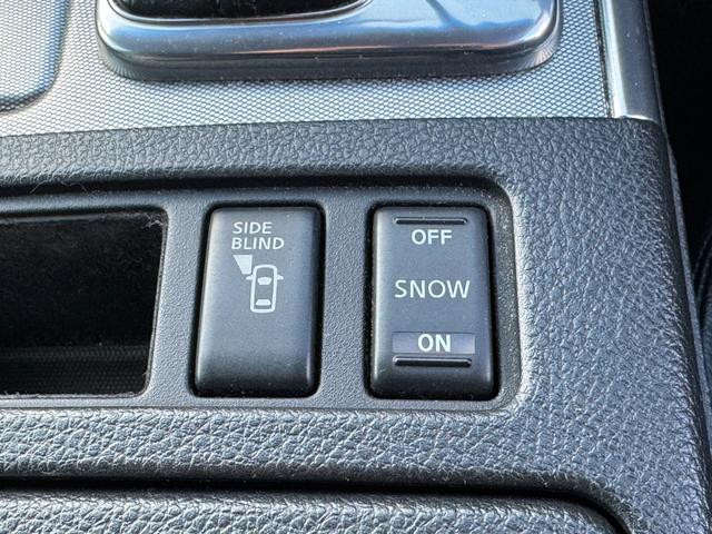 フーガ ３５０ＧＴスポーツパッケージ　Ｙ５０　Ｋ－ＢＲＥＡＫフルエアロ　ガレージマジカル車高調　ロクサーニグラスターファイブ２０インチホイール　シートカバー　スマートキープッシュスタート　バックカメラ（49枚目）