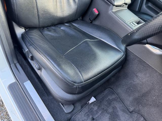 フーガ ３５０ＧＴスポーツパッケージ　Ｙ５０　Ｋ－ＢＲＥＡＫフルエアロ　ガレージマジカル車高調　ロクサーニグラスターファイブ２０インチホイール　シートカバー　スマートキープッシュスタート　バックカメラ（57枚目）