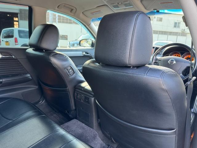 フーガ ３５０ＧＴスポーツパッケージ　Ｙ５０　Ｋ－ＢＲＥＡＫフルエアロ　ガレージマジカル車高調　ロクサーニグラスターファイブ２０インチホイール　シートカバー　スマートキープッシュスタート　バックカメラ（62枚目）