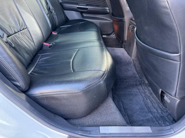 フーガ ３５０ＧＴスポーツパッケージ　Ｙ５０　Ｋ－ＢＲＥＡＫフルエアロ　ガレージマジカル車高調　ロクサーニグラスターファイブ２０インチホイール　シートカバー　スマートキープッシュスタート　バックカメラ（64枚目）