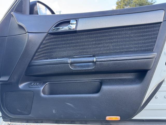 フーガ ３５０ＧＴスポーツパッケージ　Ｙ５０　Ｋ－ＢＲＥＡＫフルエアロ　ガレージマジカル車高調　ロクサーニグラスターファイブ２０インチホイール　シートカバー　スマートキープッシュスタート　バックカメラ（74枚目）