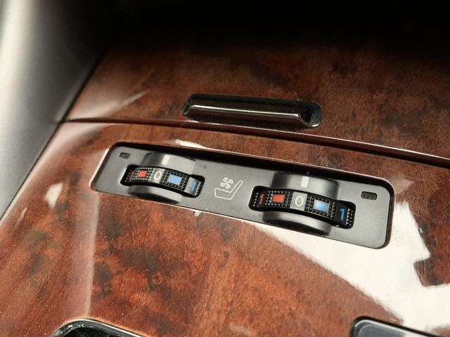 ＩＳ ＩＳ２５０　バージョンＬ　黒革シート　スピンドルグリルキット　ＴＥＩＮ車高調　ＷＯＲＫデュランダル１９インチホイール　３眼ＬＥＤヘッドライト　　ＬＥＤテール　スマートキープッシュスタート　シートヒーター＆エアコン　バックカメラ（46枚目）